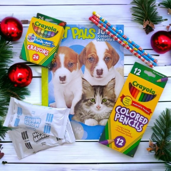 Puppy Dog Pals 11-Piece Holiday Toy Pack - NWT! Includes FREE Items! - Picture 3 of 4